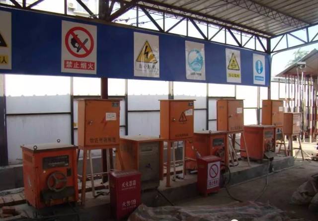 施工現場臨時用電安全管理六關鍵_2