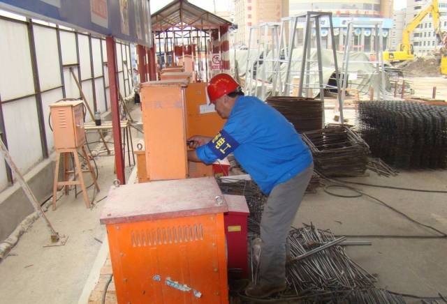 施工現場臨時用電安全管理六關鍵_7