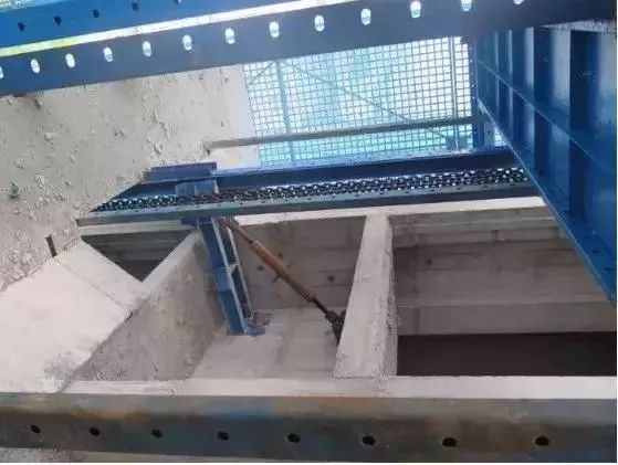 爬架施工，這9個安全隱患監理要重點關注！_10