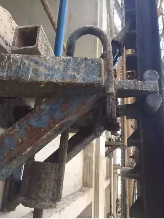 爬架施工，這9個安全隱患監理要重點關注！_18