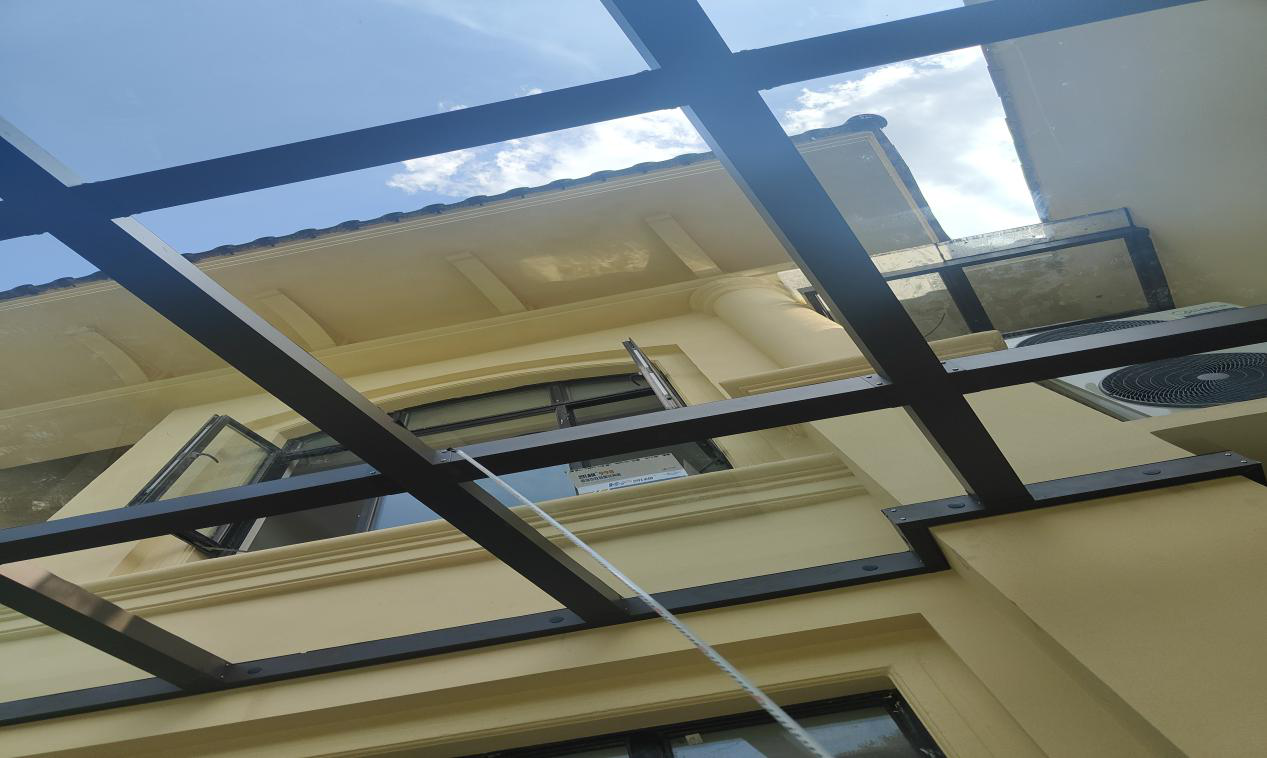 重慶市江津區雙福恒大金碧天下小區 “8·7”一般高處墜落事故調查報告